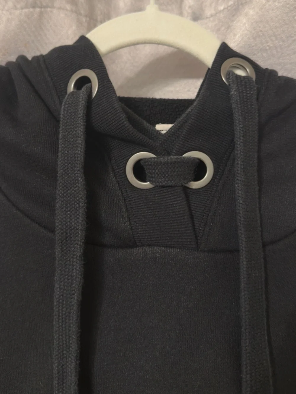 Alo Short-Sleeve Hoodie - Picture 3 of 4